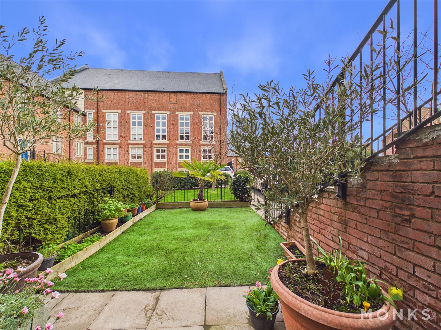 62 The Furlongs, Shrewsbury, SY3 5FW For Sale